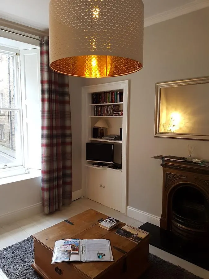 Heart Of Edinburgh City Flat 0*,  United Kingdom