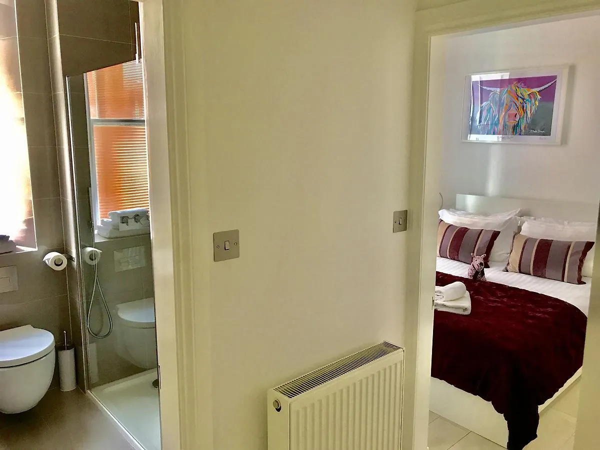 Apartment Heart Of Edinburgh City Flat